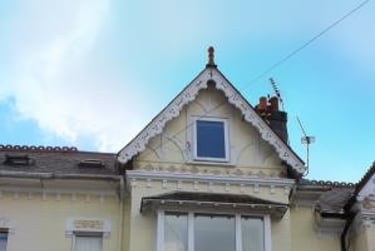 5 bed house, Bedford Park, North hill, Plymouth, PL48HN - Image 1