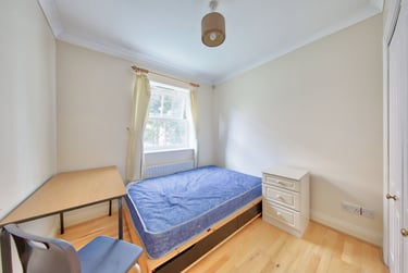 3 bed flat, Leather Market, City Centre, London, SE13HS - Image 2