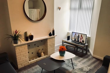 3 bed house, Milnthorpe Street, Near university, Salford, M66DT - Image 2