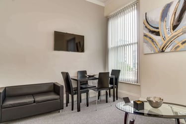 2 bed flat, The Crescent, City centre, Plymouth, PL13AB - Image 7