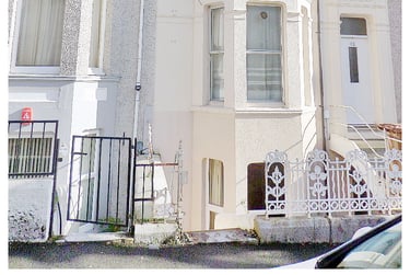 3 bed house, Greenbank Avenue, Greenbank, Plymouth, PL48PS - Image 1
