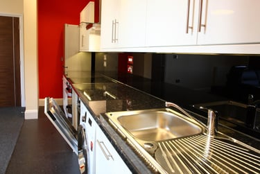 3 bed flat, Whiteladies Road, Clifton, Bristol, BS82QA - Image 8