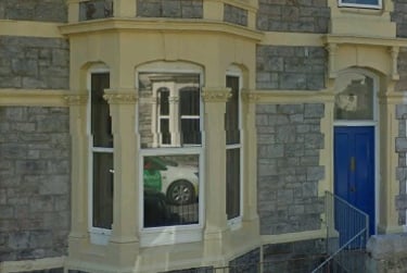 2 bed flat, Evelyn Place, Near university, Plymouth, PL46HL - Image 1