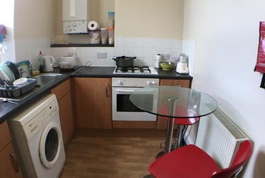 2 bed flat, Clifton Street, Near university, Plymouth, PL48JA - Image 4