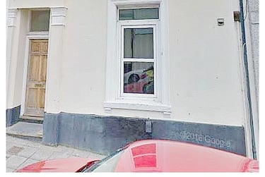 2 bed flat, Clifton Street, Near university, Plymouth, PL48JA - Image 1