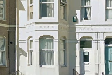6 bed house, 15 Greenbank Avenue, Lipson, Plymouth, PL49BT - Image 1