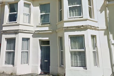 5 bed house, Mildmay Street, Near university, Plymouth, PL48NE - Image 1