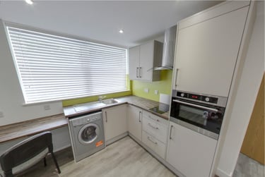 1 bed studio, Clarendon Street, City centre, Nottingham, NG15HR - Image 1