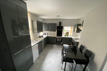 8 bed house, Conyngham road, Victoria park, Manchester, M145EA - Image 1