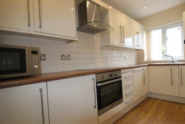 3 bed flat, Ecclesall Road, Ecclesall, Sheffield, S118PF - Image 3