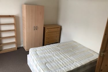 5 bed house, Orchard Road, City Centre, Portsmouth, PO40AB - Image 4
