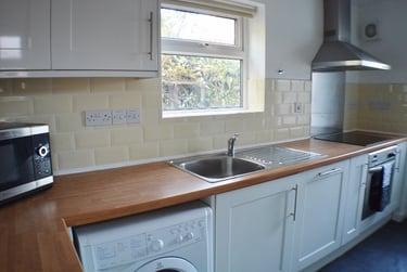 4 bed house, Cloister Street, Dunkirk, Nottingham, NG72PG - Image 3