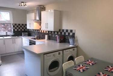4 bed house, Balcarres, Wavertree, Liverpool, L181DU - Image 1