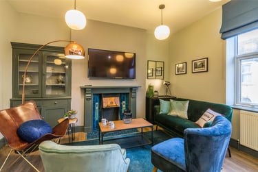 10 bed house, Crompton St, City centre, Derby, DE11NY - Image 1