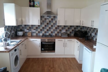 5 bed house, Semilong Road, Semilong, Northampton, NN26BT - Image 1