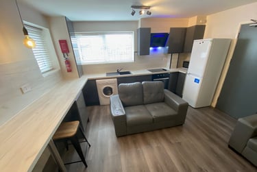 3 bed flat, Oxheys Street, Plungington, Preston, PR17PS - Image 7