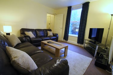 7 bed house, Henry road, West bridgford, Nottingham, NG27NA - Image 1
