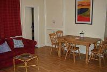 5 bed house, Kings road, Hyde Park, Leeds, LS61NU - Image 2