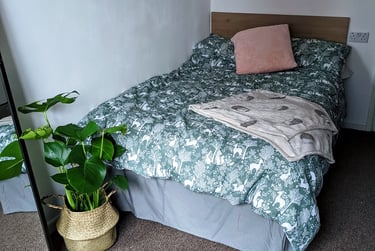 4 bed flat, Gamble street, Arboretum, Nottingham, NG74GU - Image 2