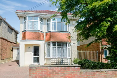 9 bed house, Pine avenue, Near university, Bournemouth, BH124AG - Image 9