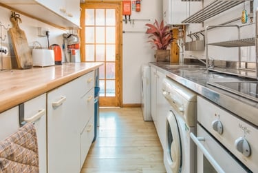 6 bed house, Monkswell  Road, Mount pleasant, Exeter, EX47AX - Image 11