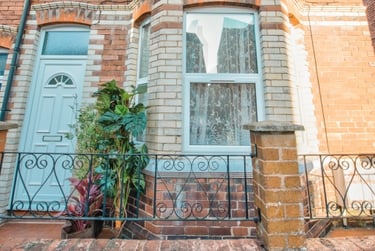 6 bed house, Monkswell  Road, Mount pleasant, Exeter, EX47AX - Image 1