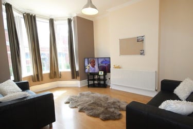 6 bed house, Walton road, Ecclesall, Sheffield, S118RE - Image 3