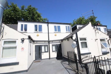 3 bed flat, Ecclesall road, Ecclesall, Sheffield, S118NX - Image 7