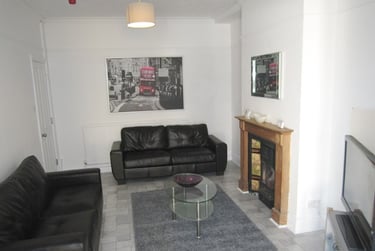6 bed house, Millfield lane, Hull road, York, YO103AW - Image 1