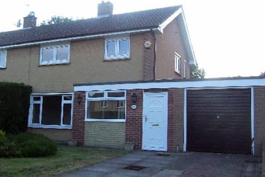 4 bed house, Applegarth avenue, Surrey, Guildford, GU28LP - Image 1