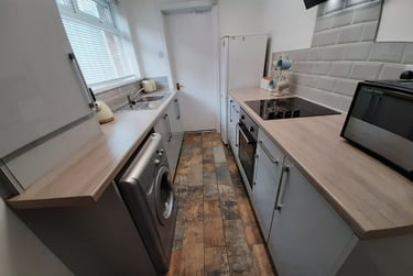 2 bed house, Percy street, Near university, Middlesbrough, TS14DD - Image 5