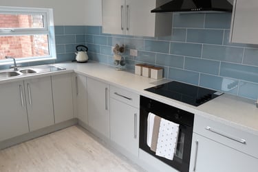 4 bed house, Victoria road, Near university, Middlesbrough, TS13HY - Image 1
