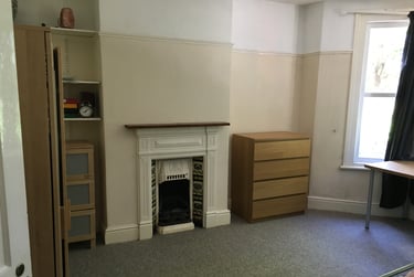 5 bed house, Ashton rd, Ashton road, Bristol, BS32EQ - Image 2