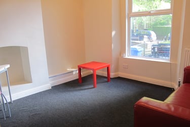 2 bed flat, Parkers Road, Broomhill, Sheffield, S101BN - Image 5