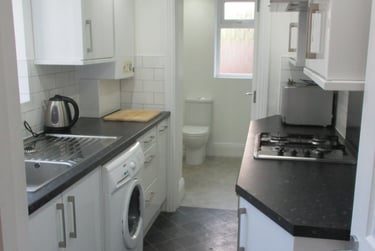 5 bed house, Courtenay Street, Francis Close Hall, Cheltenham, GL504LR - Image 6