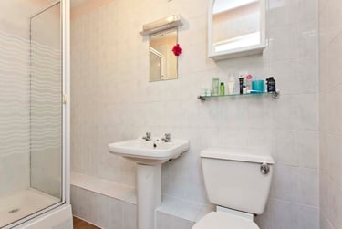 5 bed house, Baverstock Road, Talbot village, Bournemouth, BH125EX - Image 5