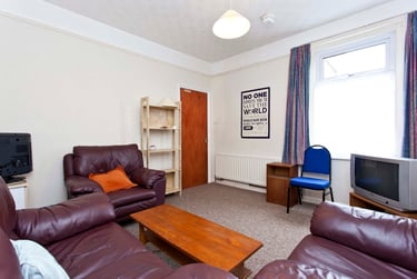 4 bed house, Markham road, Winton, Bournemouth, BH91JD - Image 7