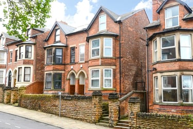 7 bed house, Seely rd, Lenton, Nottingham, NG71NU - Image 1