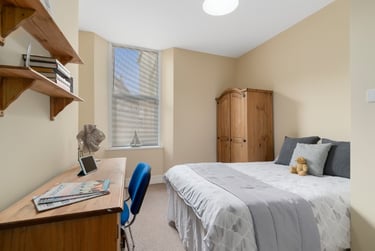 3 bed flat, Pier Street, The hoe, Plymouth, PL13BS - Image 6