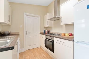 3 bed flat, Pier Street, The hoe, Plymouth, PL13BS - Image 9