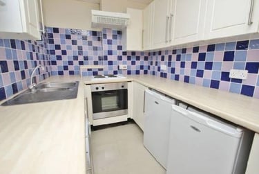 4 bed house, Alma road (winton end), Winton, Bournemouth, BH91AN - Image 10