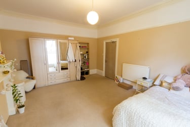 7 bed house, Headingley lane, Hyde park, Leeds, LS62EB - Image 7
