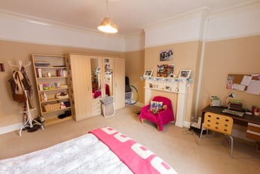 7 bed house, Headingley lane, Hyde park, Leeds, LS62EB - Image 10