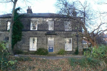 7 bed house, Headingley lane, Hyde park, Leeds, LS62EB - Image 1