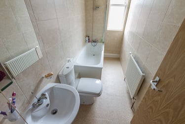 4 bed house, Hessle Place, Hyde park, Leeds, LS61EU - Image 4