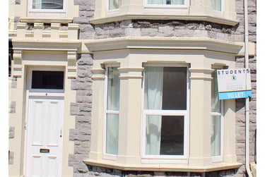 6 bed house, Glen park, Near university, Plymouth, PL46BB - Image 1