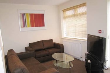 6 bed house, Newland park drive, Near university, York, YO103HR - Image 1