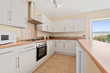 6 bed flat, Bedford terrace, North hill, Plymouth, PL48EY - Image 7