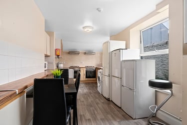 7 bed house, Radnor Street, Near university, Plymouth, PL48DR - Image 3