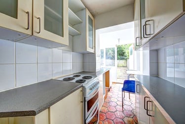4 bed house, Oaklea Passage, Near university, Kingston, KT12AJ - Image 5